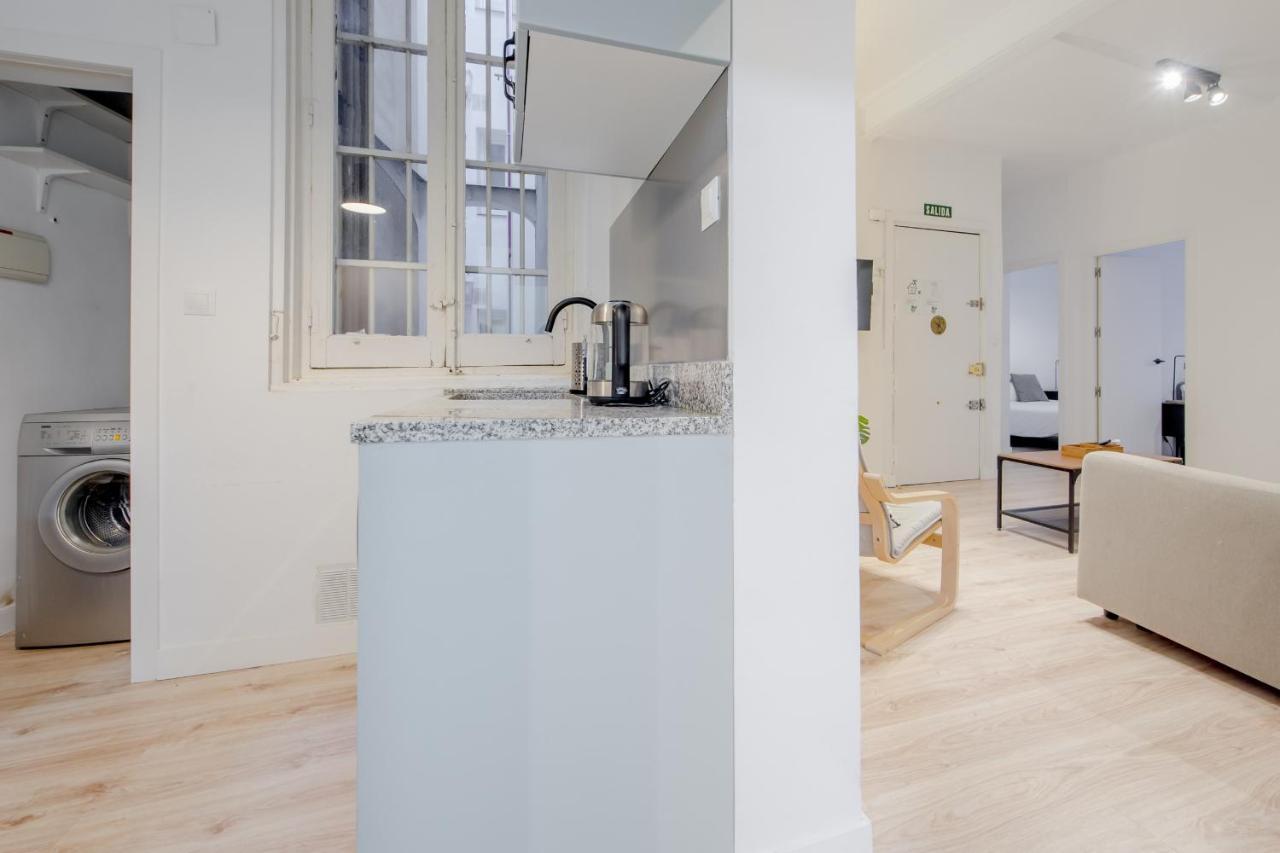 Premium Apt Para 9P En C/Olmo - Centro De Madrid Buitenkant foto