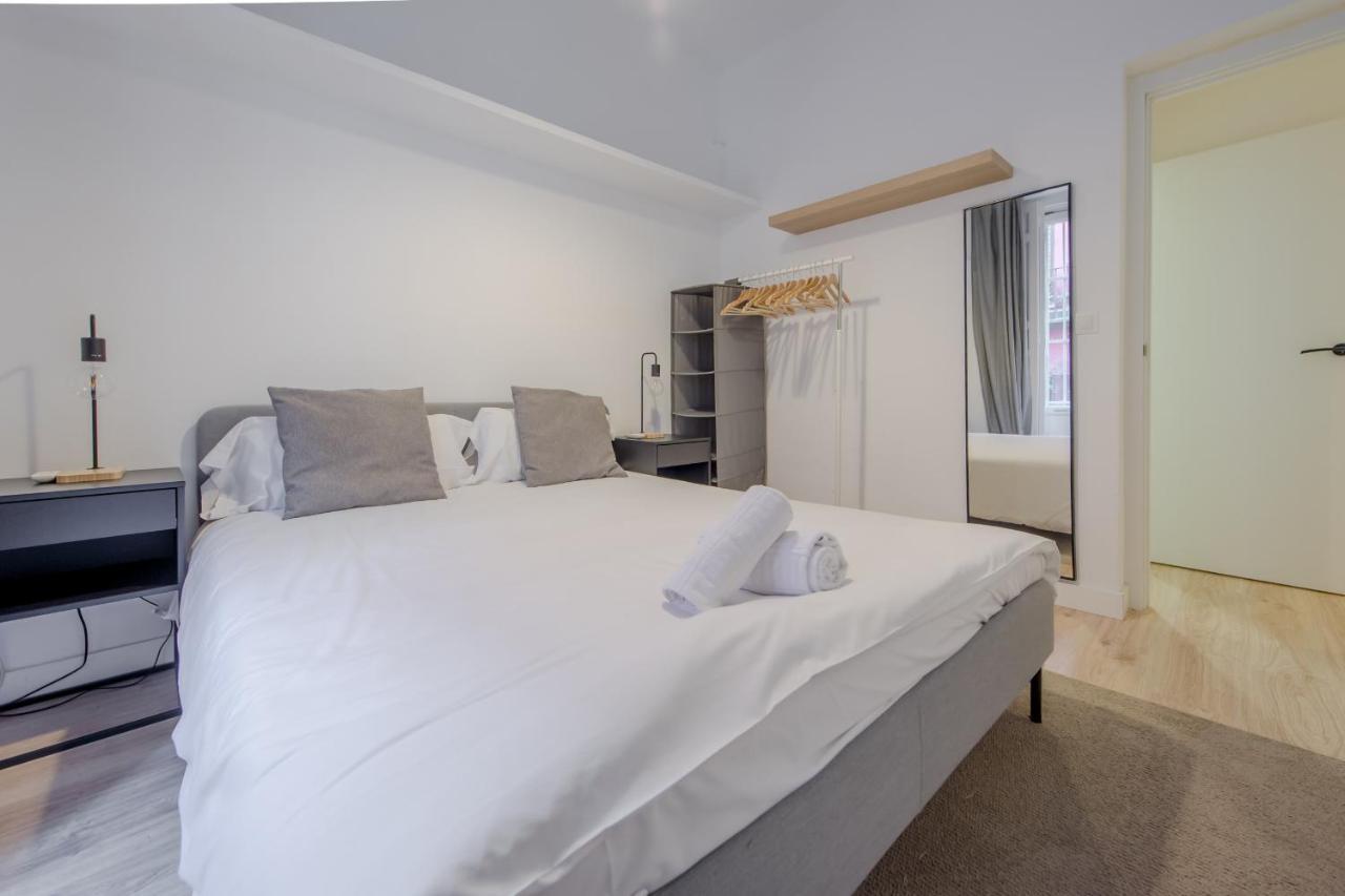 Premium Apt Para 9P En C/Olmo - Centro De Madrid Buitenkant foto
