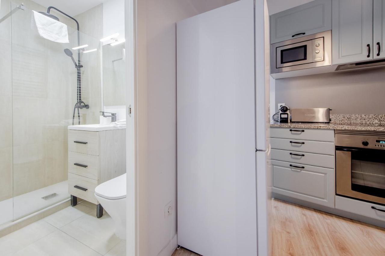 Premium Apt Para 9P En C/Olmo - Centro De Madrid Buitenkant foto